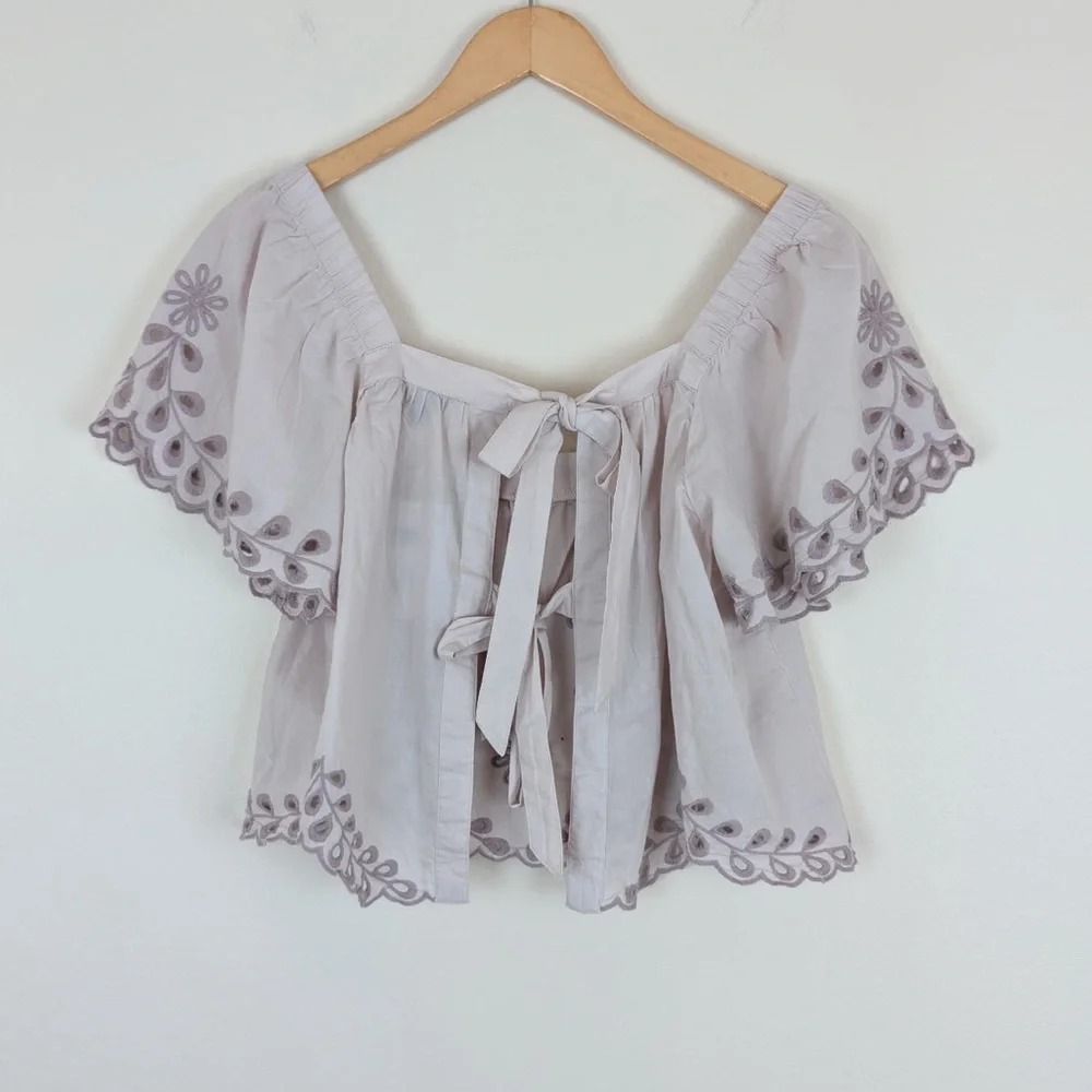 American Eagle Tie Back Eyelet Crop Top - Picture 6 of 9
